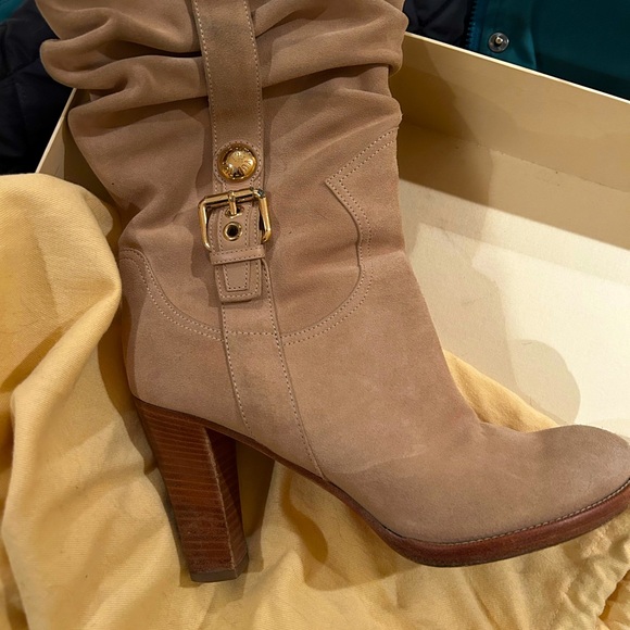 Louis Vuitton size 39 suede boots with a heel - Picture 5 of 6